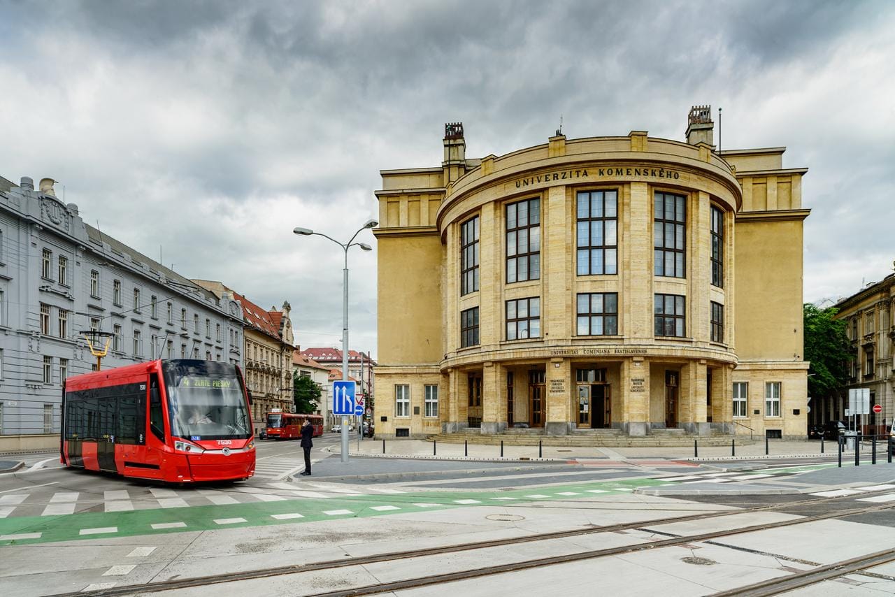 Університет Коменського в Братиславі