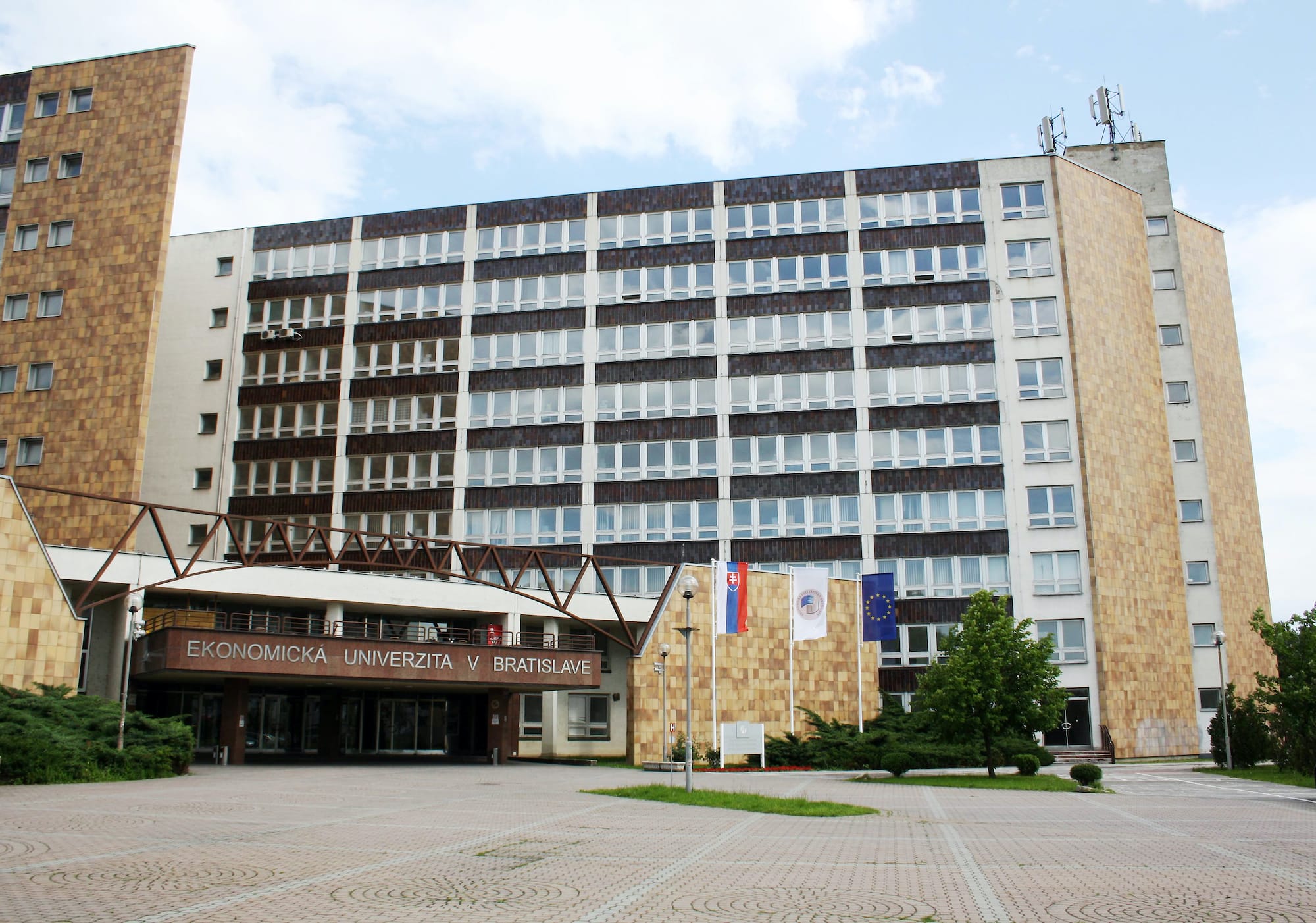 Економічний університет в Братиславі