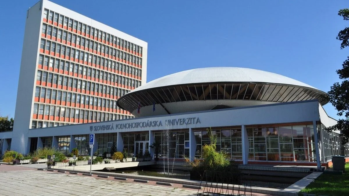 Словацький університет сільського господарства (м.Нітра)